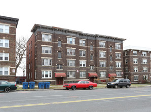 56-60 Fort Pleasant Ave in Springfield, MA - Building Photo - Building Photo