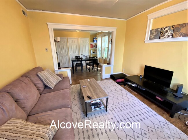 225 Summer St, Unit 3 in Somerville, MA - Building Photo - Building Photo