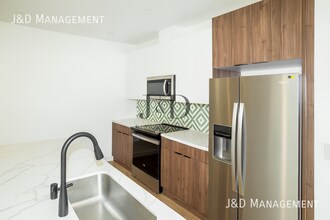 6256 Stewart St in San Diego, CA - Building Photo - Building Photo