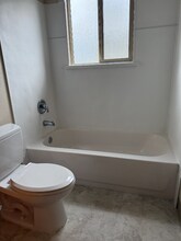 8532 Phinney Ave N in Seattle, WA - Building Photo - Building Photo