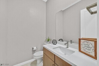 11807 Pippa Ave in Las Vegas, NV - Building Photo - Building Photo