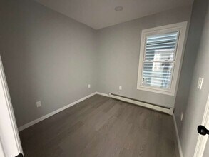 17 E 15th St, Unit 2 in Paterson, NJ - Building Photo - Building Photo