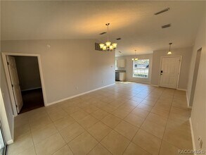 9612 N Jackson Way in Citrus Springs, FL - Building Photo - Building Photo