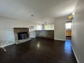 420 Corbett St in Carson City, NV - Building Photo - Building Photo