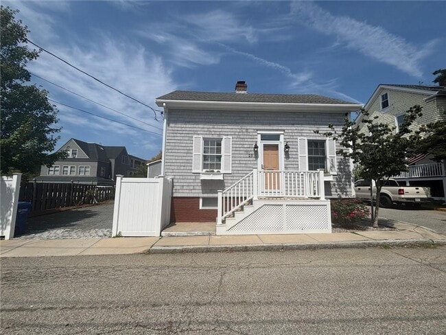 property at 25 McAllister St