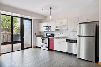 10 E 26th St in Minneapolis, MN - Building Photo - Building Photo