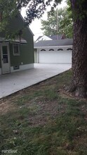 854 Highland Ave in Lincoln Park, MI - Building Photo - Building Photo