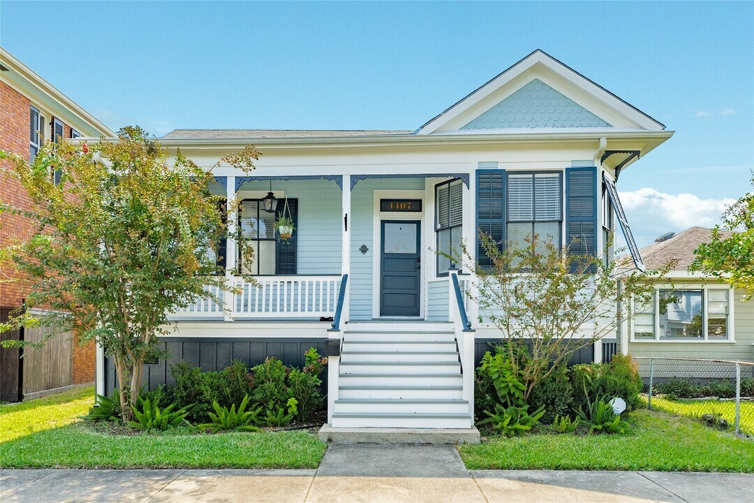 1407 Winnie St in Galveston, TX - Building Photo