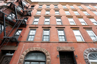 532 Henry St in Brooklyn, NY - Building Photo - Building Photo