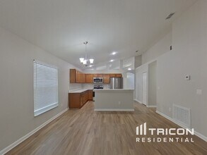 2512 Meadow Oaks Loop in Clermont, FL - Building Photo - Building Photo