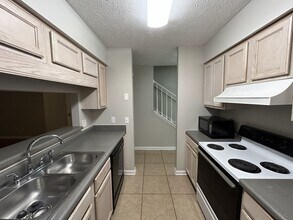 1032 Chinook St in Auburn, AL - Building Photo - Building Photo