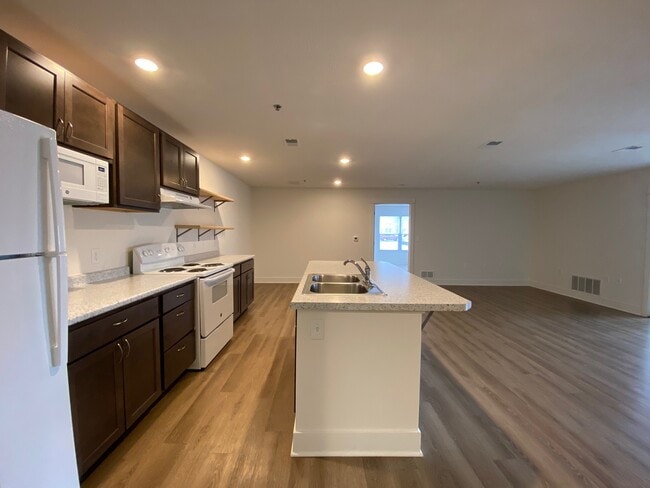 Bayberry Pointe Apartments in Grand Rapids, MI - Foto de edificio - Building Photo