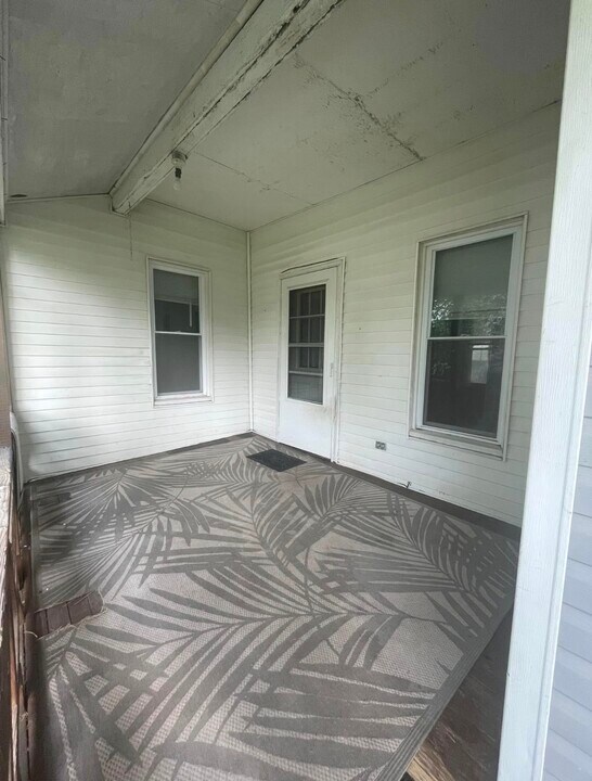 347 Euclid Ave, Unit 347 Euclid 1st floor in Saegertown, PA - Building Photo