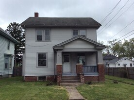 1814 E Pontiac St in Fort Wayne, IN - Building Photo