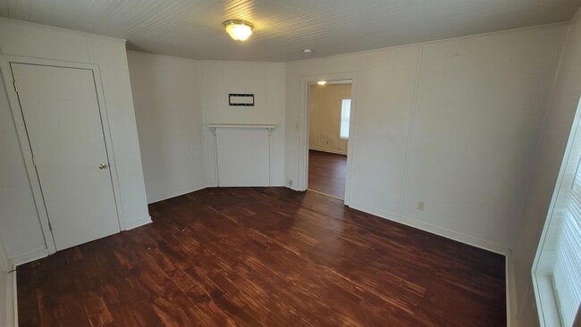 208 N Hospital St in Greenwood, SC - Building Photo - Building Photo