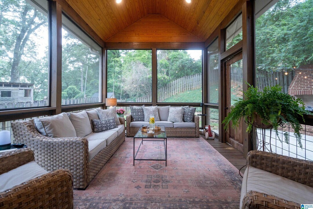2760 16th Pl S in Birmingham, AL - Building Photo