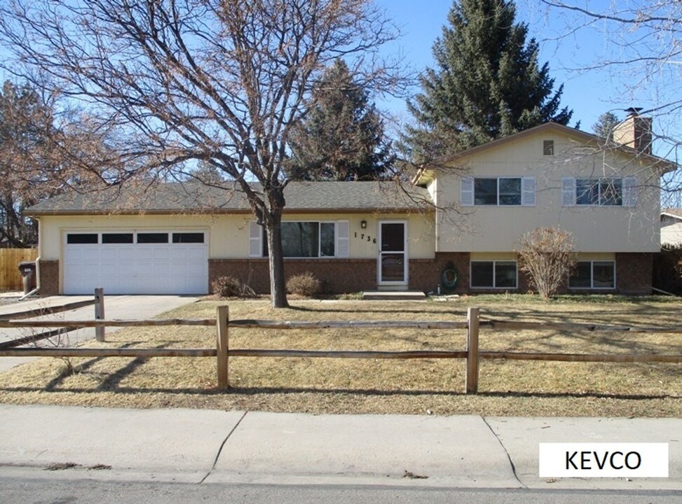 1736 W Stuart St in Fort Collins, CO - Building Photo