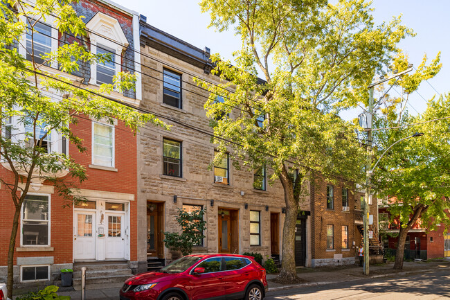 1732-1738 Alexandre-Desève Rue in Montréal, QC - Building Photo - Primary Photo