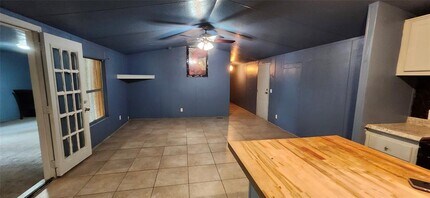 448 County Rd 2235 in Cleveland, TX - Building Photo - Building Photo