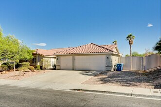 7401 Wittig Ave in Las Vegas, NV - Building Photo - Building Photo