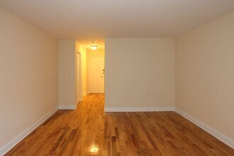558 W Arlington in Chicago, IL - Building Photo - Building Photo