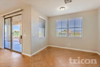 13574 W Cypress St in Goodyear, AZ - Building Photo - Building Photo