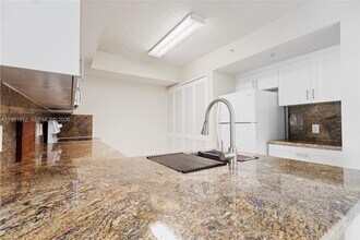 9615 NW 1st Ct, Unit 204 in Pembroke Pines, FL - Building Photo - Building Photo