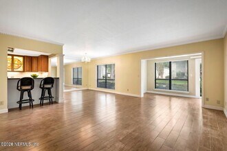 10137 Leisure Ln S in Jacksonville, FL - Building Photo - Building Photo