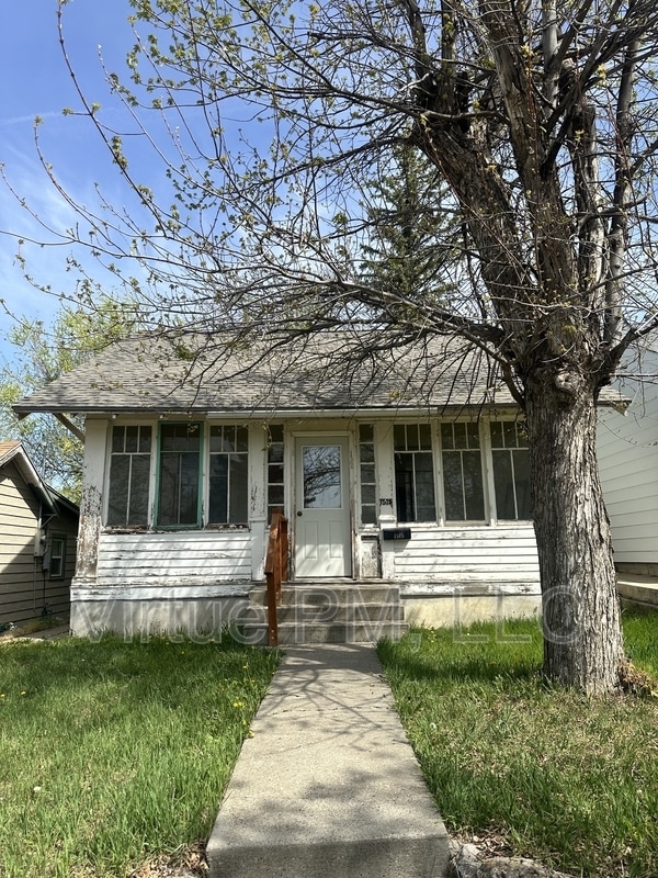 property at 1515 5th St
