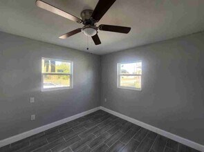 1607 Ave O, Unit B in Fort Pierce, FL - Building Photo - Building Photo