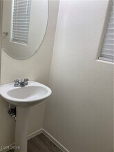 9512 Knopfler Ln in Las Vegas, NV - Building Photo - Building Photo