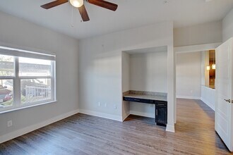 25500 Westheimer Pkwy in Katy, TX - Building Photo - Building Photo