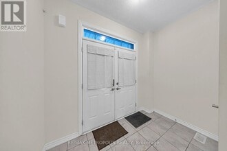 941 Rexton Dr in Oshawa, ON - Building Photo - Building Photo