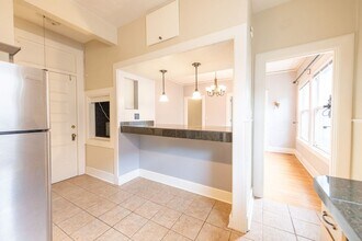 731 SW King Ave in Portland, OR - Building Photo - Building Photo