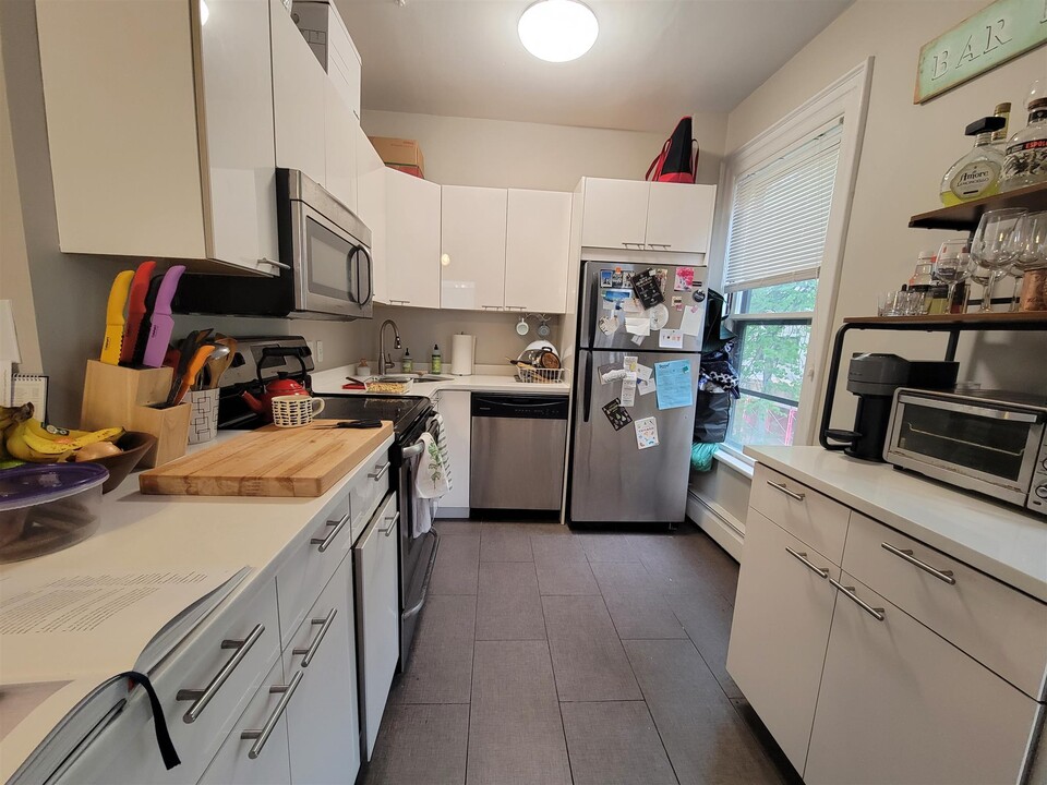 9 Story St, Unit 2 in Cambridge, MA - Foto de edificio