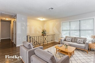 917 Montclair Dr, Unit 01 in Garland, TX - Building Photo - Building Photo