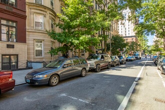 226 W 78th St in New York, NY - Building Photo - Building Photo