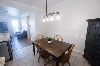 505 S 1st St in Grandview, TX - Building Photo - Building Photo