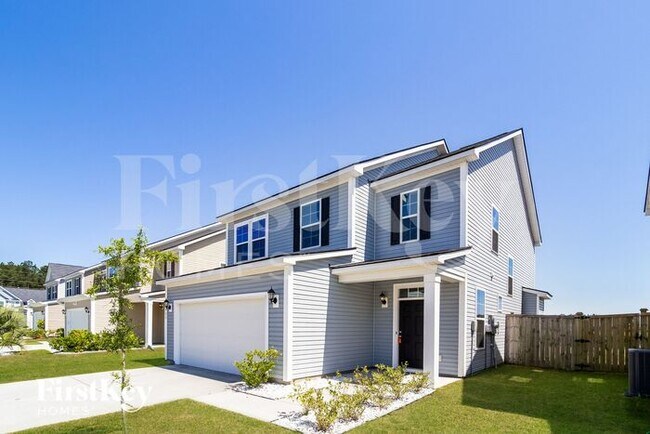 483 Spectrum Rd in Summerville, SC - Building Photo - Building Photo