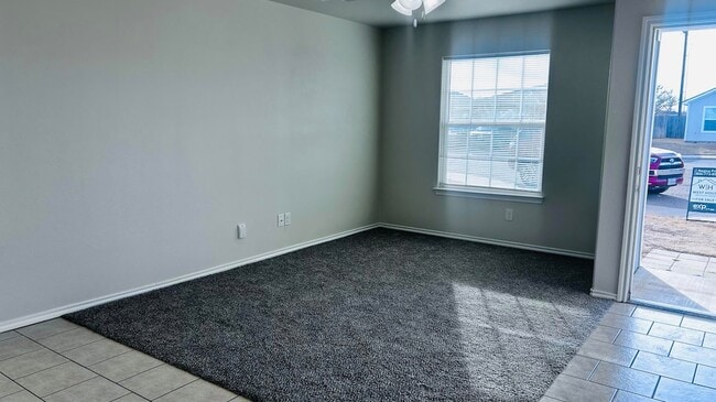 8903 Terrell Ave in Lubbock, TX - Foto de edificio - Building Photo