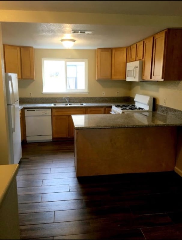 625 D St, Unit A in Tracy, CA - Foto de edificio - Building Photo