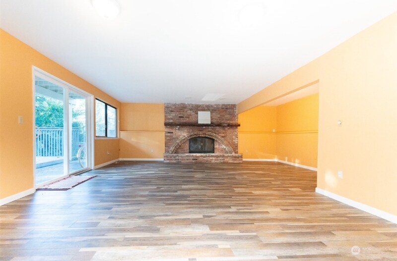 7826 Emerald Dr SW-Unit -B in Tacoma, WA - Building Photo
