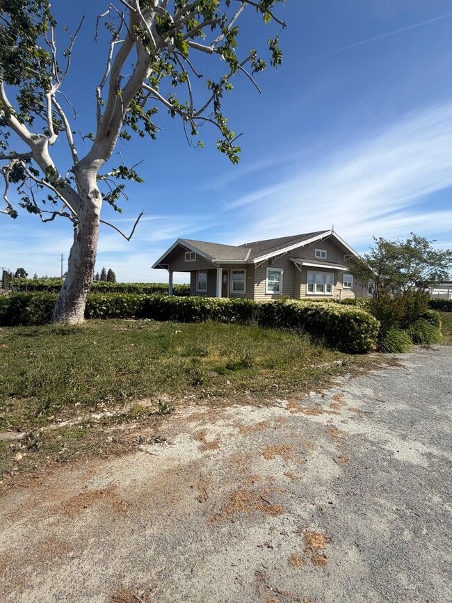 7317 16th Ave in Hanford, CA - Building Photo - Building Photo