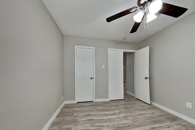 10207 Horseshoe Bend Dr