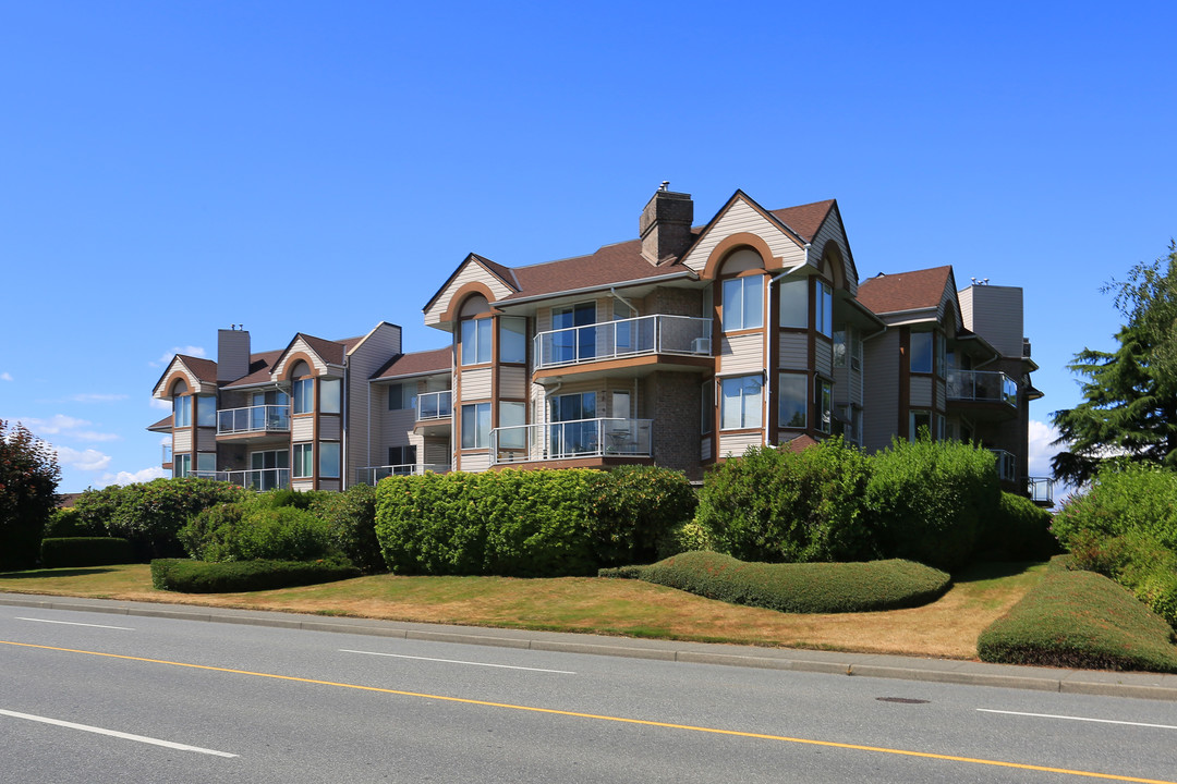 Canterbury Gate in Abbotsford, BC - Building Photo