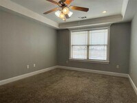 833 Baker St NW photo'