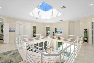 3860 Gordon Dr in Naples, FL - Building Photo - Building Photo