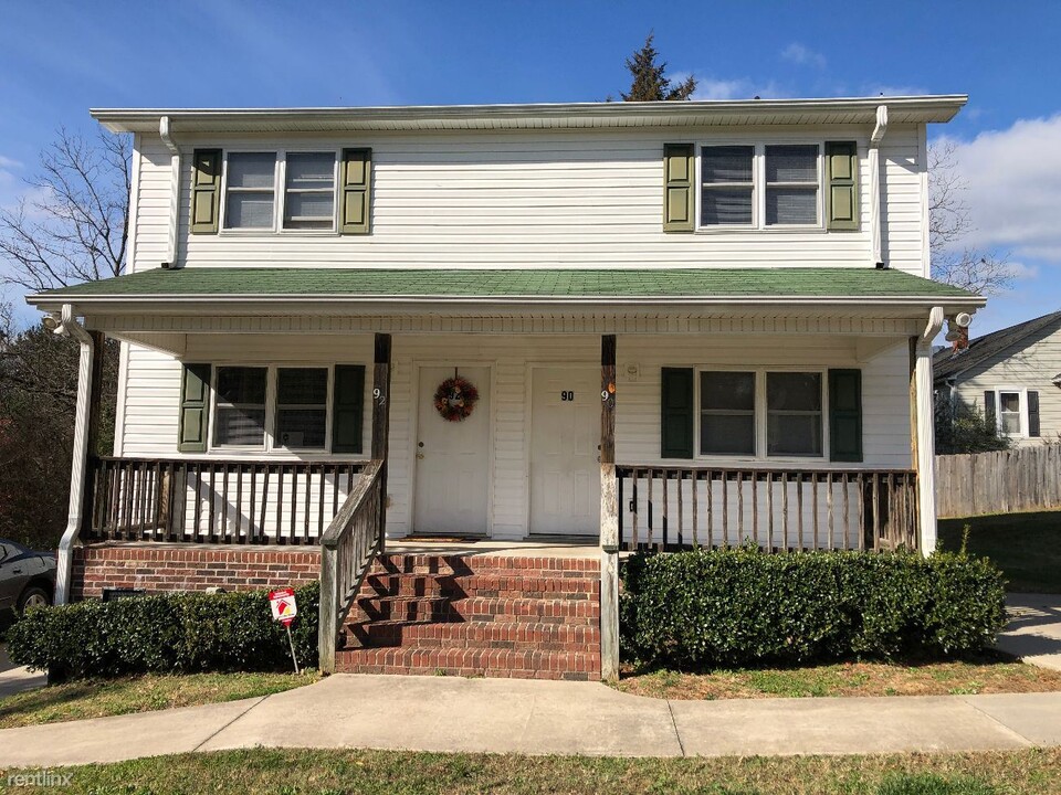 92 Akron Ave in Kannapolis, NC - Building Photo