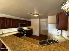 14140 Meteor Rock Pl in El Paso, TX - Building Photo - Building Photo