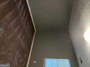 9403 Forest Knoll Dr in Jonesboro, GA - Building Photo - Building Photo
